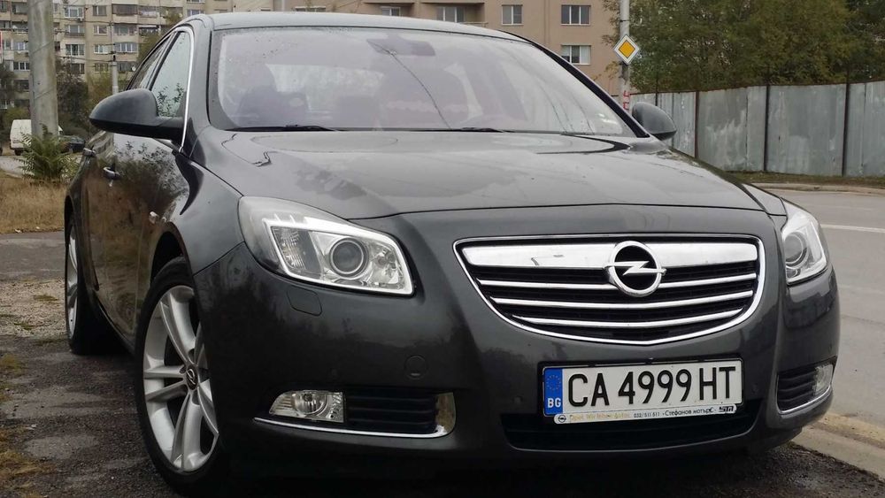 Opel Insignia 2.0 Turbo (Бензин), 2009 г., заводски Sport пакет.