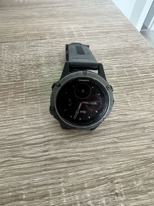 Garmin Fenix 5 sportwatch