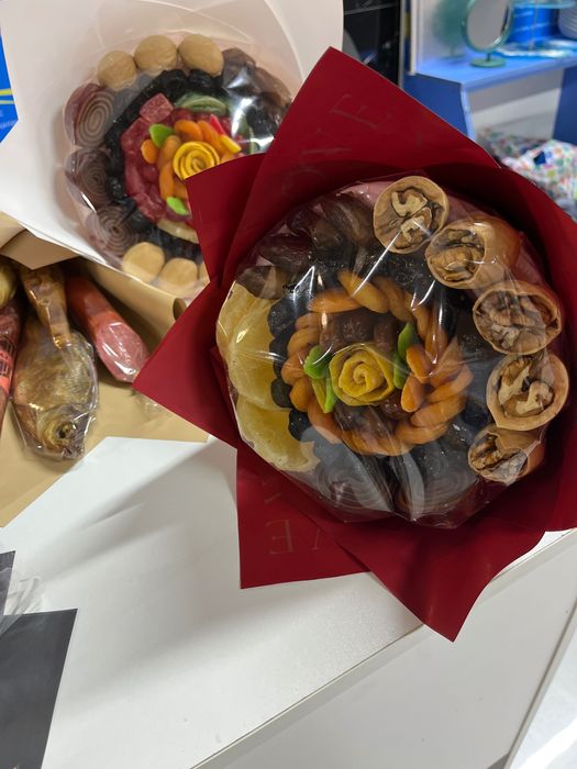 Букеты из сухофруктов