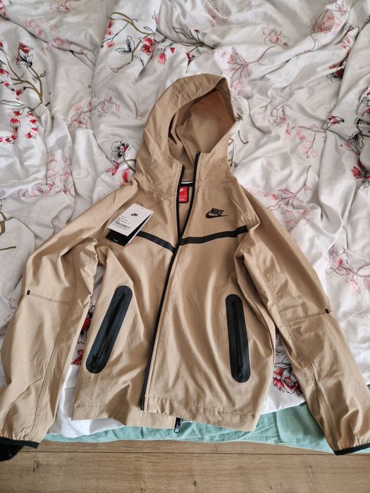 Hanorac Nike tech windrunner