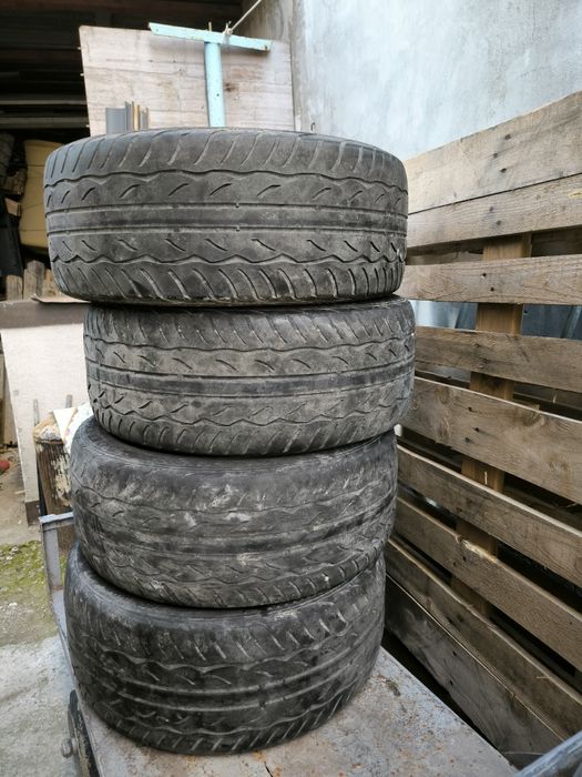 4 бр Джанти с летни гуми 18" за Фолксваген