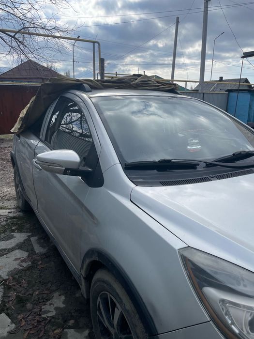 Продам машину срочно Лифан