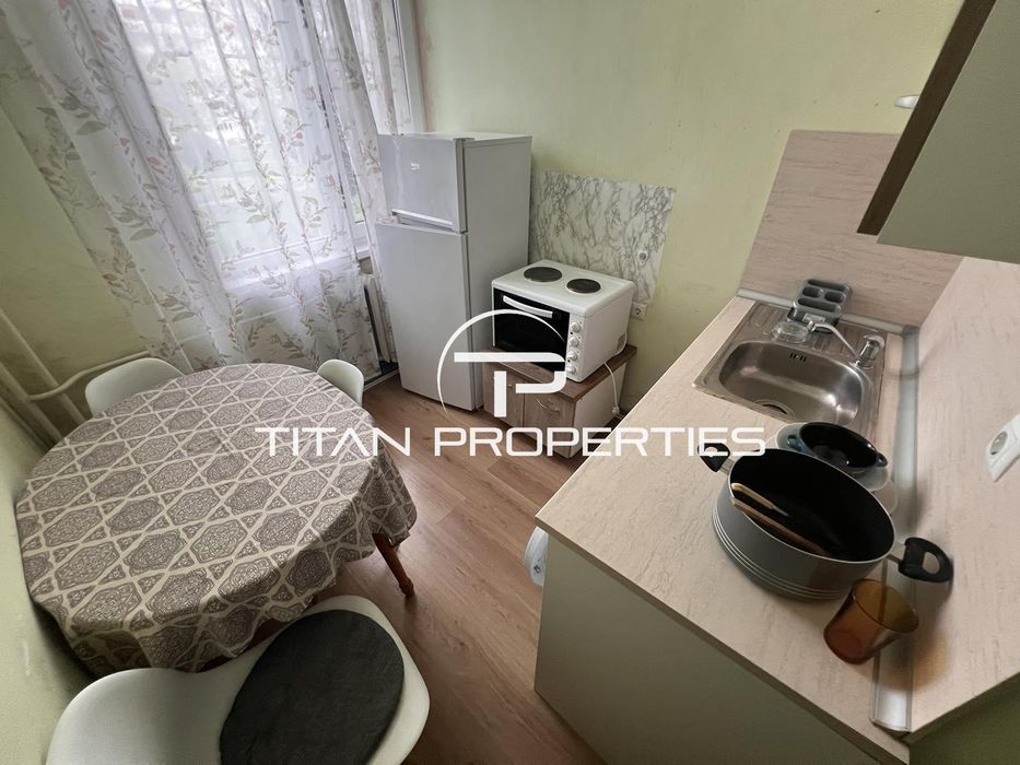 Дава се под наем Едностаен апартамент в Бургас, Лазур - 40 кв.м за 253.98 € - Снимка #2