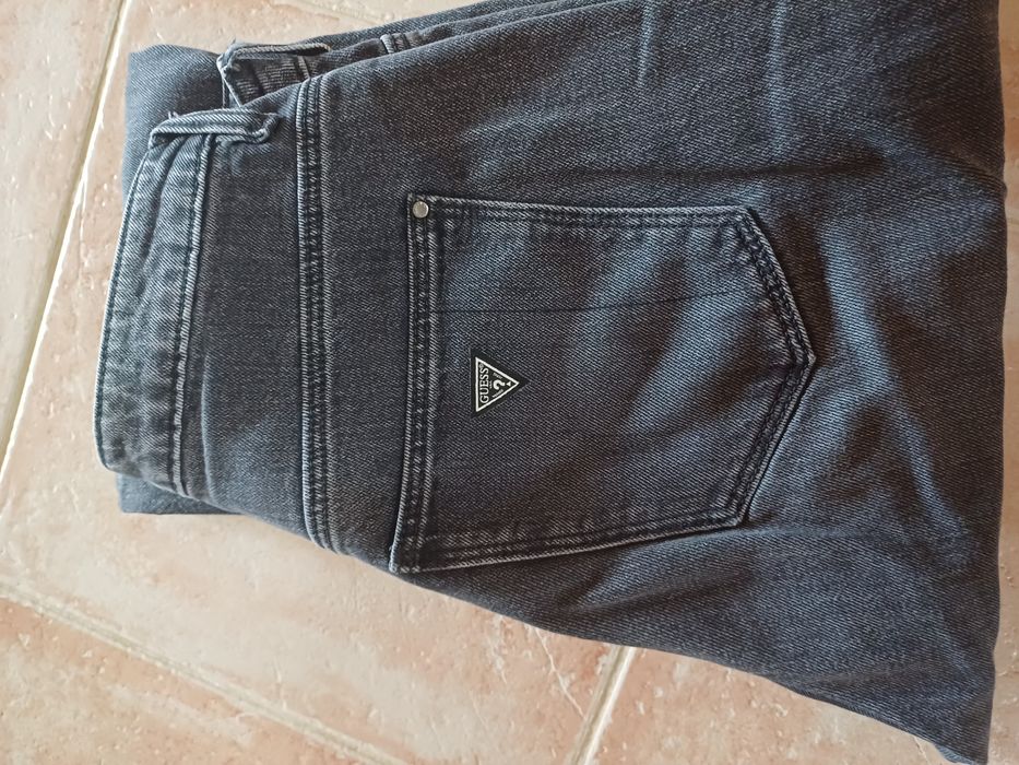 Дънки Guess Mom Fit