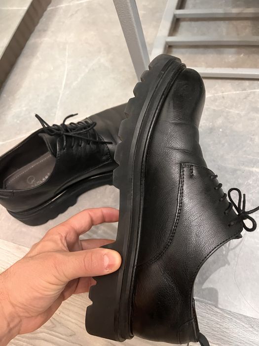 Продам осенние ботинки Cardashlar