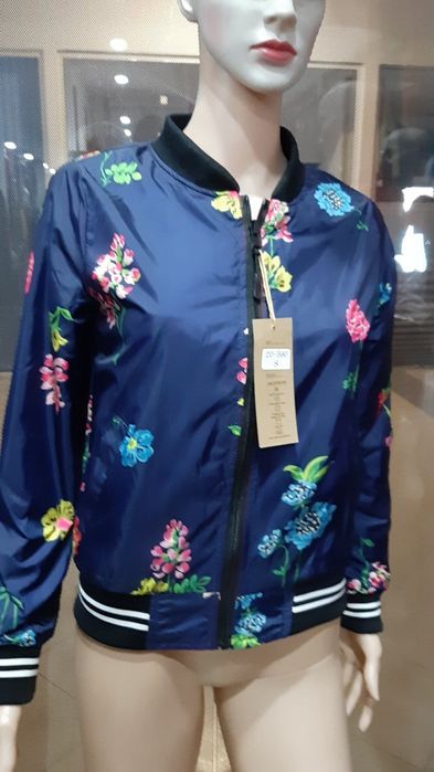 Пролетно тънко яке с две лица