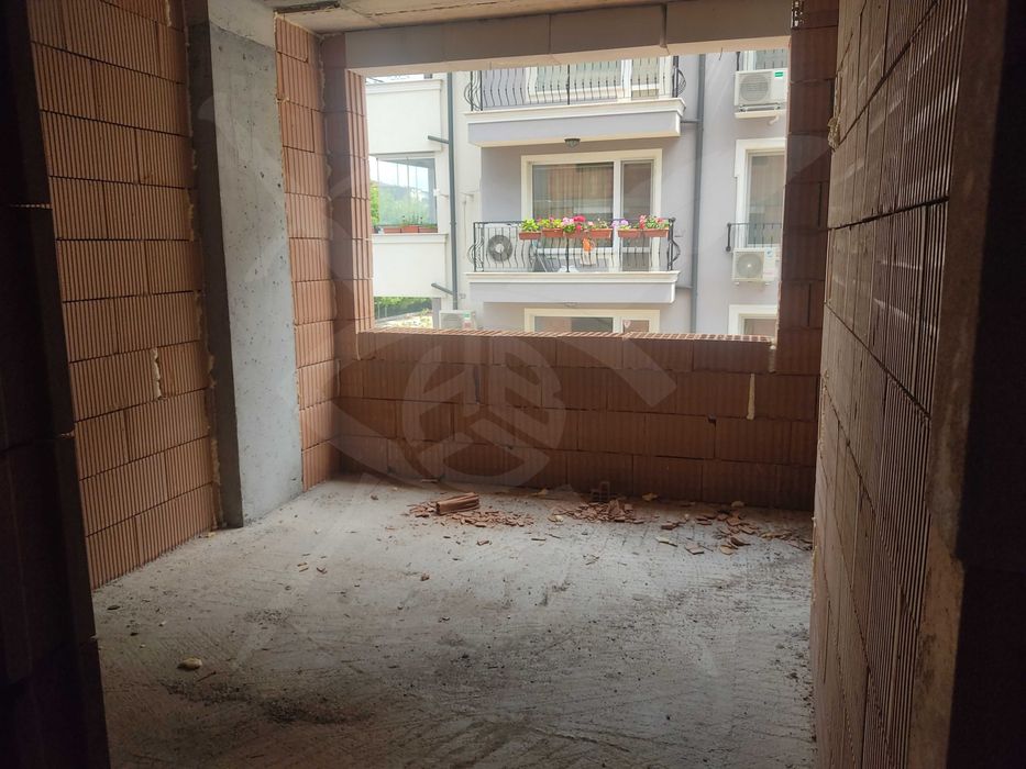 Продава се Двустаен апартамент в Пловдив, Коматевски възел - 97 кв.м за 1100 €/кв.м - Снимка #1