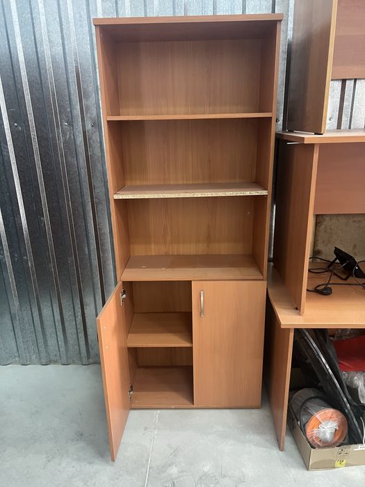 Мебель офисная б/у