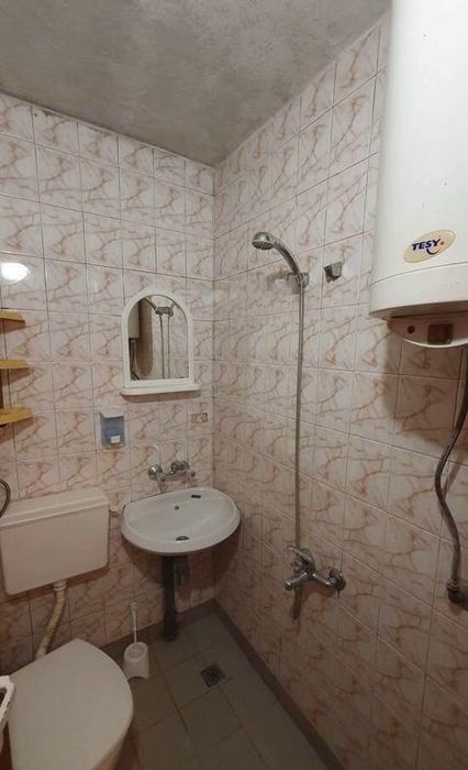 Дава се под наем Двустаен апартамент в Пловдив, Център - 50 кв.м за 275 € - Снимка #3