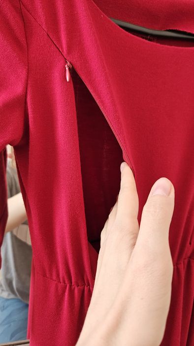 Платье для кормлящих мам 42размер.