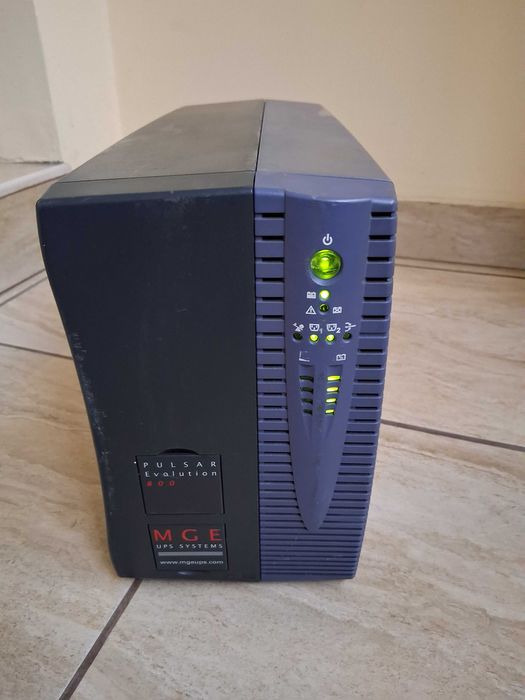 UPS EVO 800 с батерии