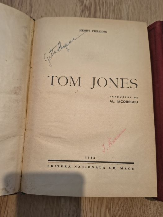 Cărți vechi...Tom Jones 1943 editura națională Gh Mecu