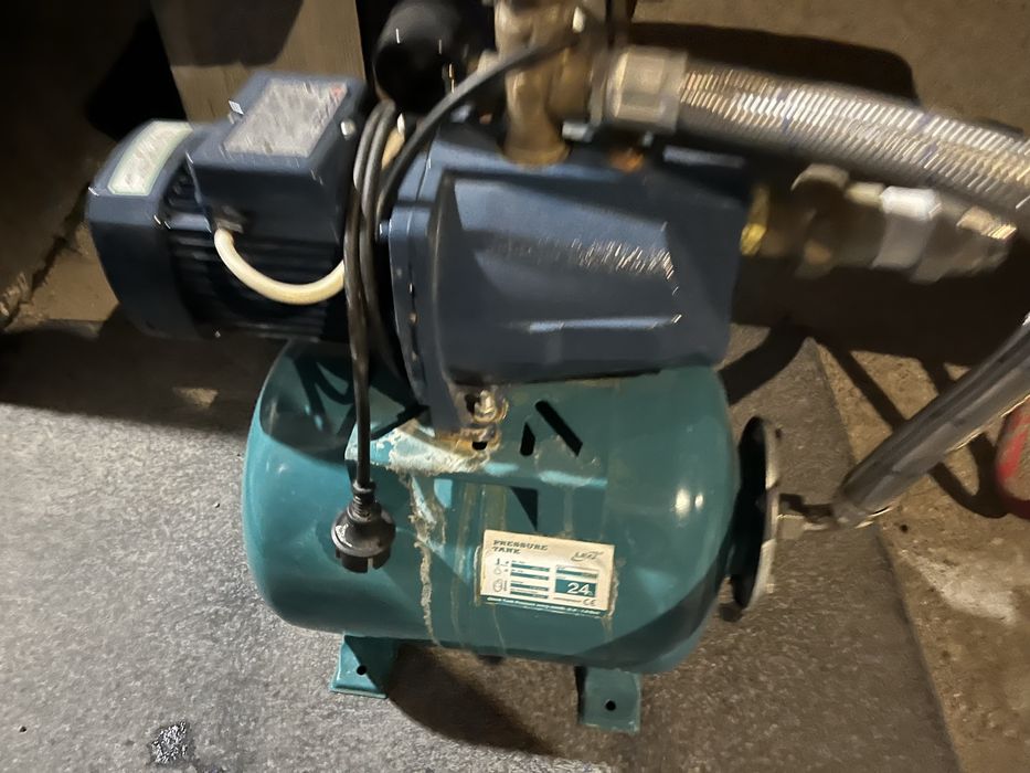 Продается насос для воды