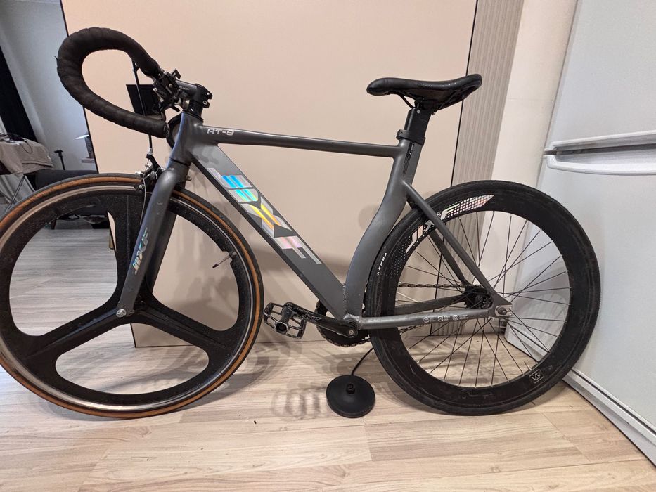 Продам шоссейный велосипед