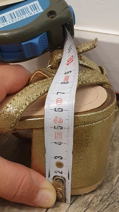 Sandale H&M aurii 36