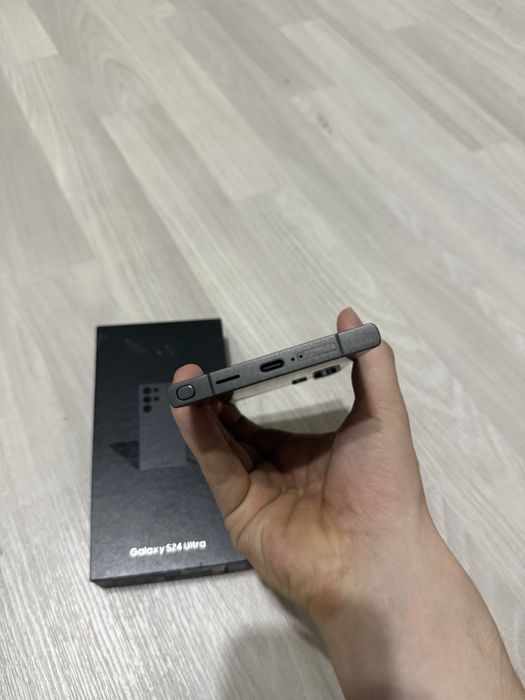 Samsung S24 Ultra 512гб