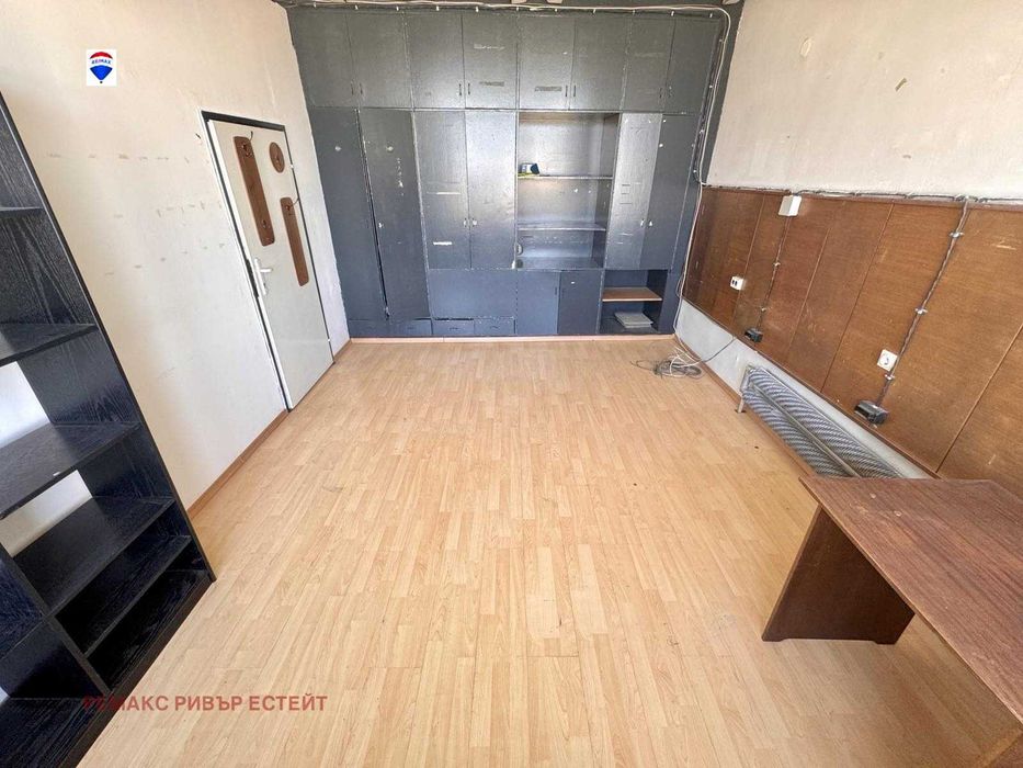 Дава се под наем Офис в Русе, Широк център - 120 кв.м за 397.8 € - Снимка #3