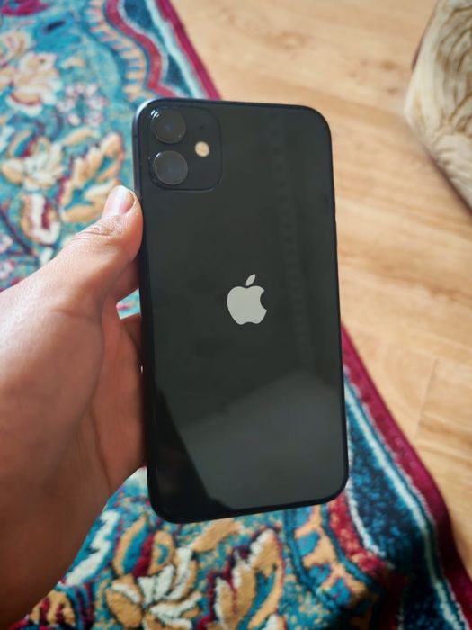 iPhone 11 128 гб в идеальном состоянии