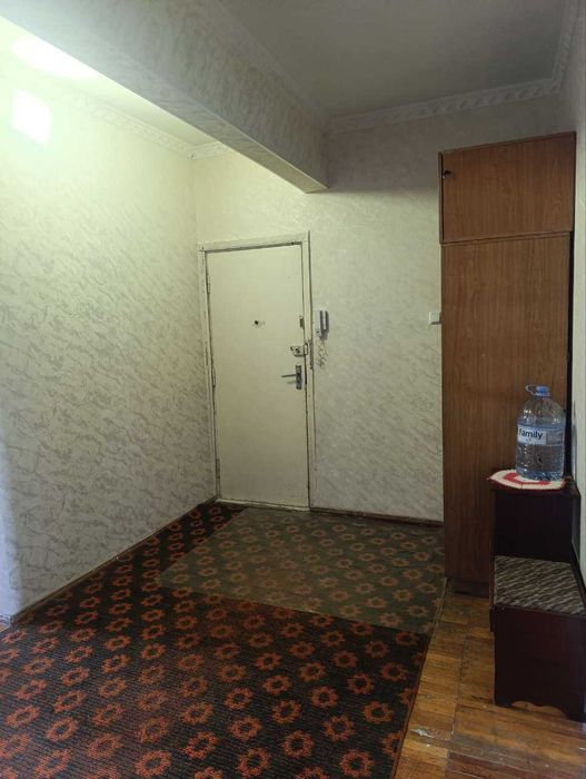 Продаётся квартира Карасу 6  3/9/9