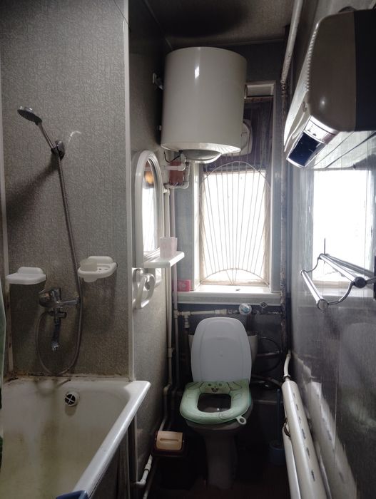 Ижарага топширилади 2хона спутник 3да егочли 1этаж оилага мулкагентлиг