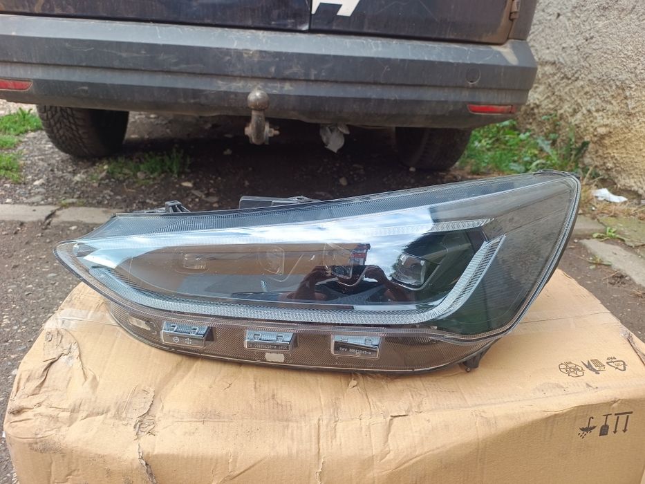 Far Ford Focus 4 facelift Full Led stare impecabila