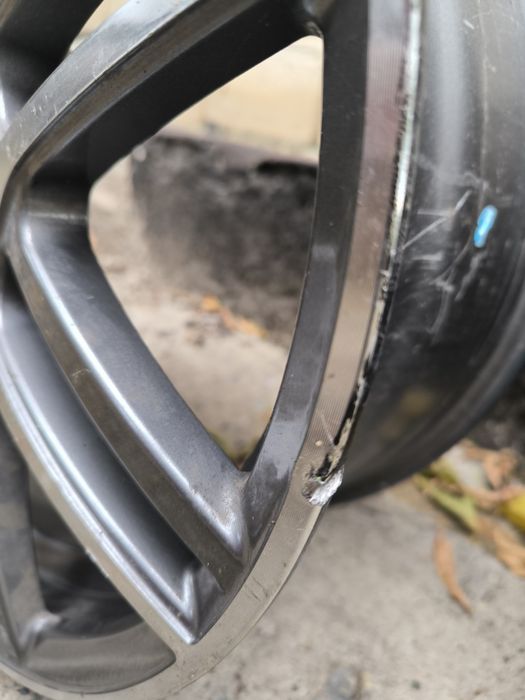 Продам титановые диски диаметром R17.