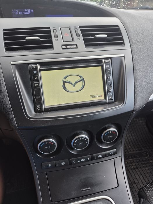 Piese Mazda 3 BL 2012 caroserie si interior