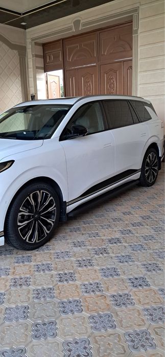 Dongfeng EP008 (CHINA)