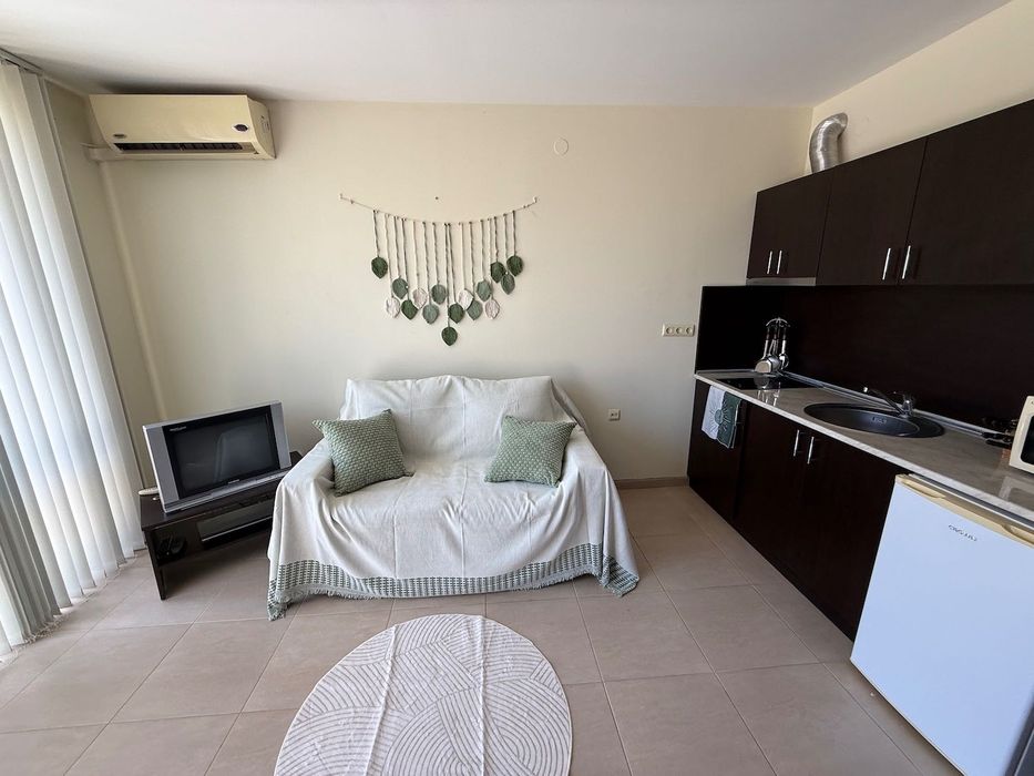 Продава се Едностаен апартамент в к.к. Слънчев бряг - 40 кв.м за 1300 €/кв.м - Снимка #11