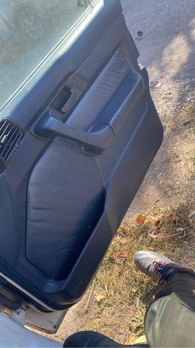 Продам бмв е 34 по запчастям