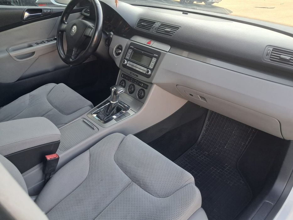 VOlkswagen passat Model  B6 Higline 2.0 TDI 140cp  Transmisie Automat Dsg 6+1  V/M  Sport an 2008