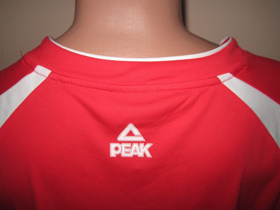 НОВА оригинална червена спортна тениска PEAK SPORT размер L от САЩ