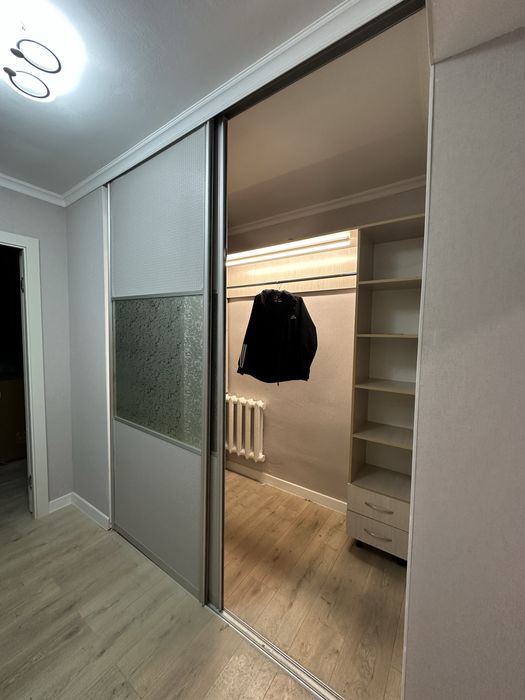 Продам двери-купе