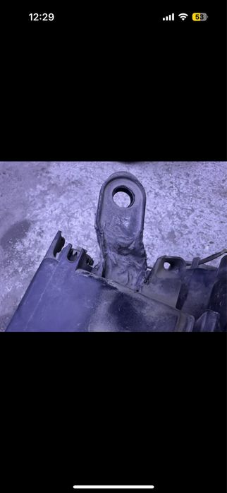 Продам фару от прадо