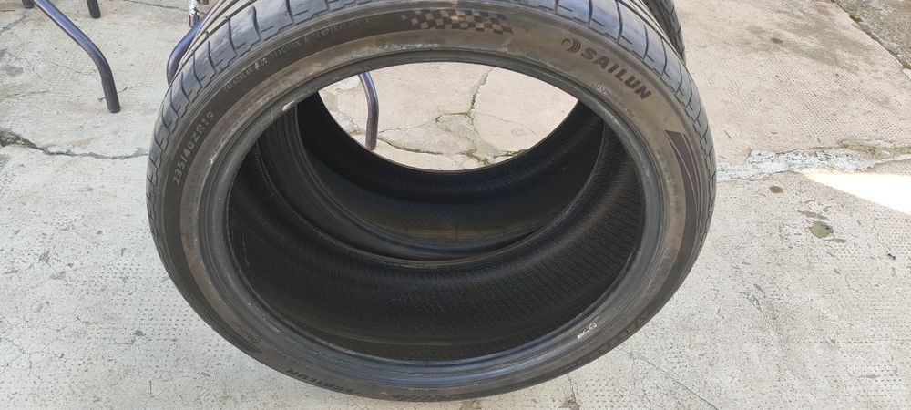 4бр. Continental/ Sailun 235/40/19