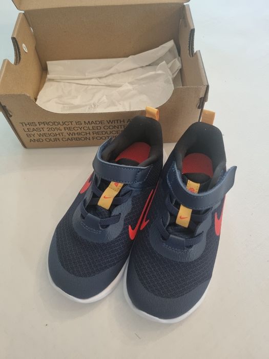 Нови детски маранонки Nike 27н