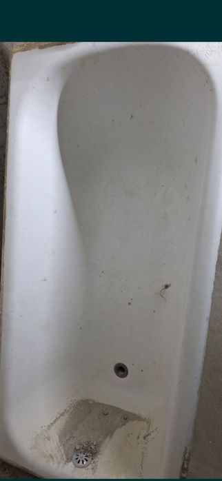 Vând cada din fonta