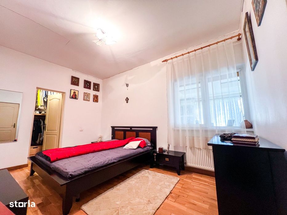 Casa individuala deosebita, garaj, str Cetatii, Parc Poligon
