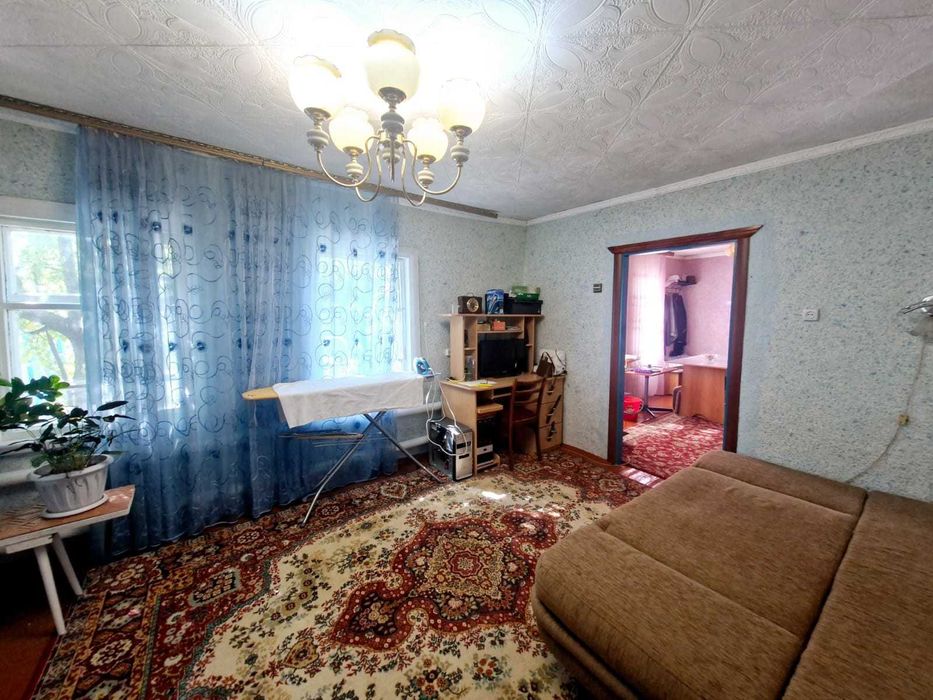 Продается дом. Центр города.