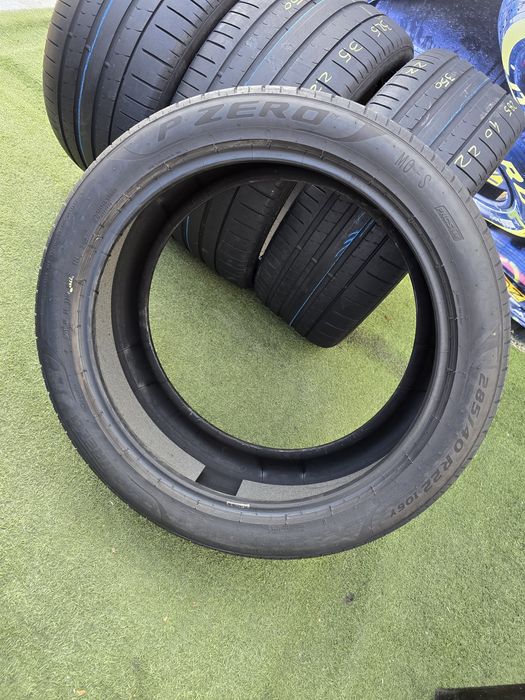 Set 285.40.22  325.35.22 pirelli