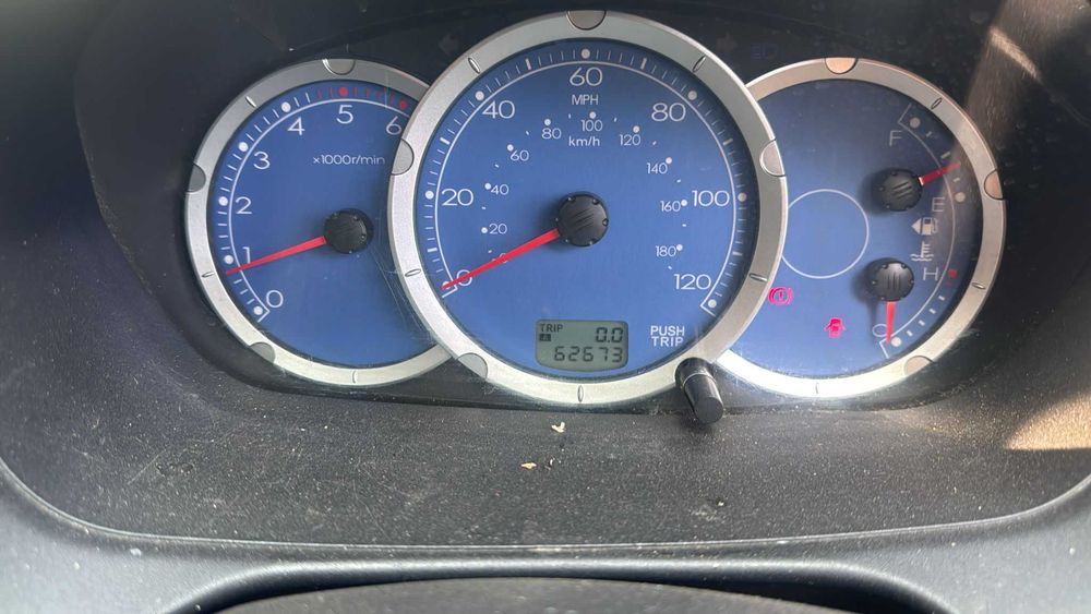 Dezmembrez Mitsubishi L200 2.5 Diesel 2006