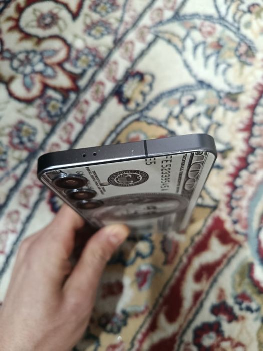 Срочно Samsung s24 plus