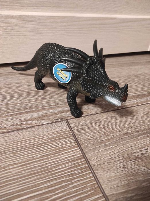 Игрушки фигурка динозавр