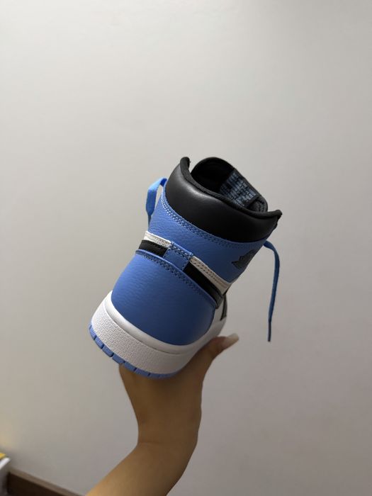 Jordan 1 high UNC