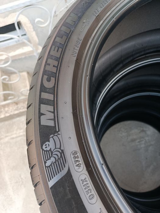 265_45_R21 Michelin