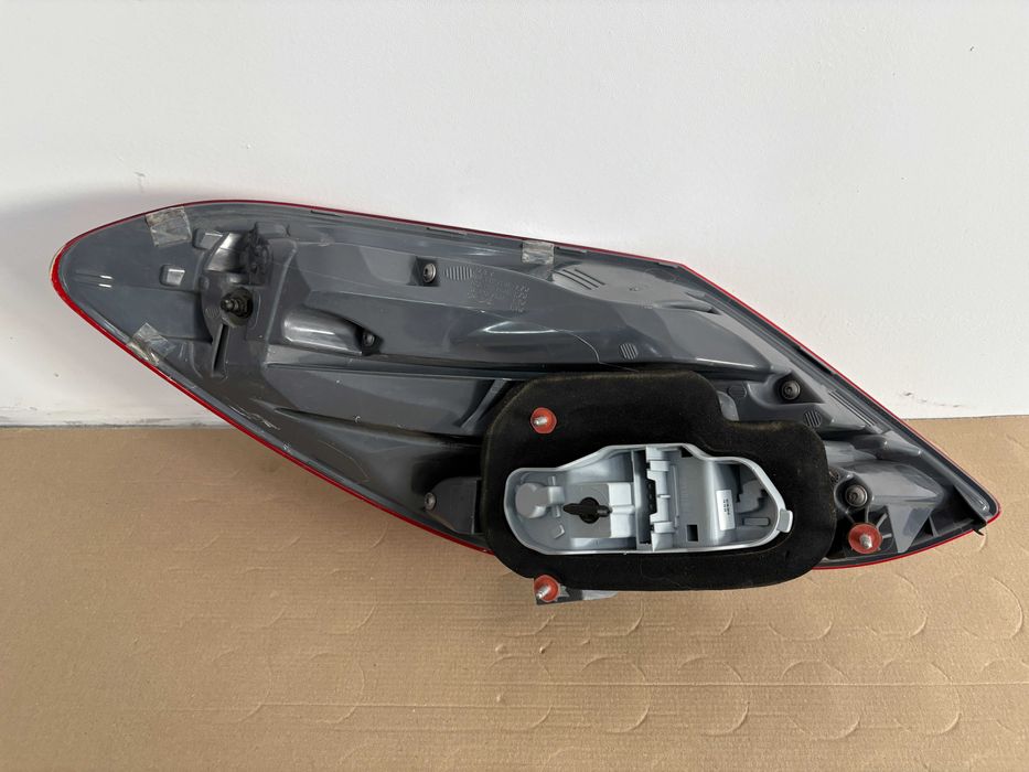 Stop dreapta Mercedes C class W205 AMG cod A2058200264 ORIGINAL