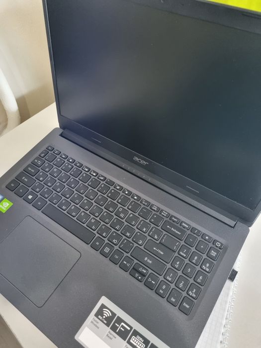 Продам ноутбук Acer Aspire-3