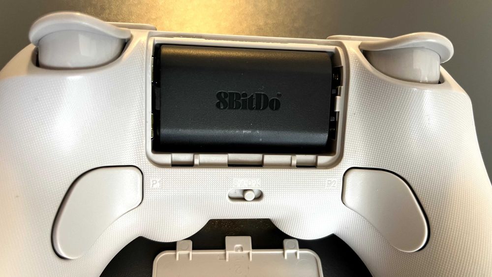 8BitDo Pro 2 Bluetooth Gamepad – Excellent Condition