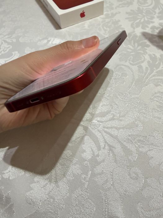 Iphone 13 red 128 gb/ червен