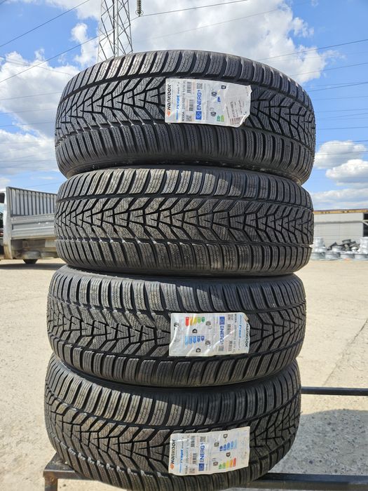 Vând  4 anvelope iarna Noi 235/60r18 235/60/18 HANKOOK